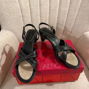 Aerosoles Black Strappy Sandal Heels